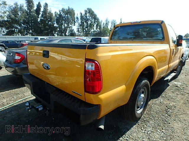 2011 FORD F250 - VIN: 1FDBF2A66BEA13570 - Фото 4