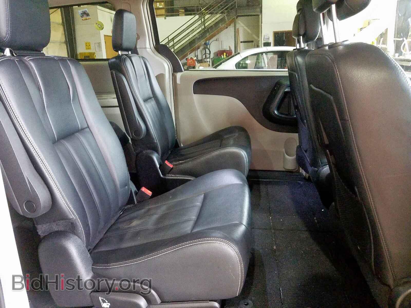 2016 CHRYSLER TOWN & COU - VIN: 2C4RC1BG6GR173570 - Фото 6