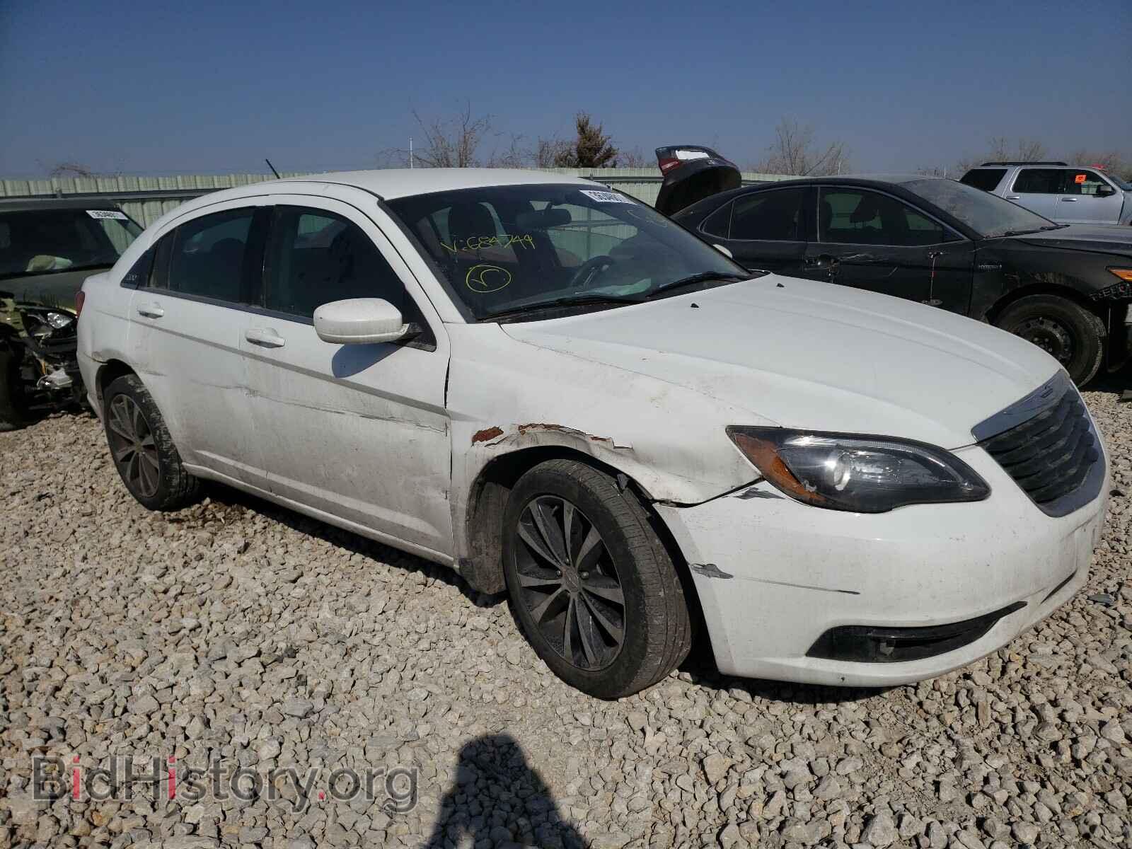 Фотография 1C3CCBBB7DN684749 - CHRYSLER 200 2013