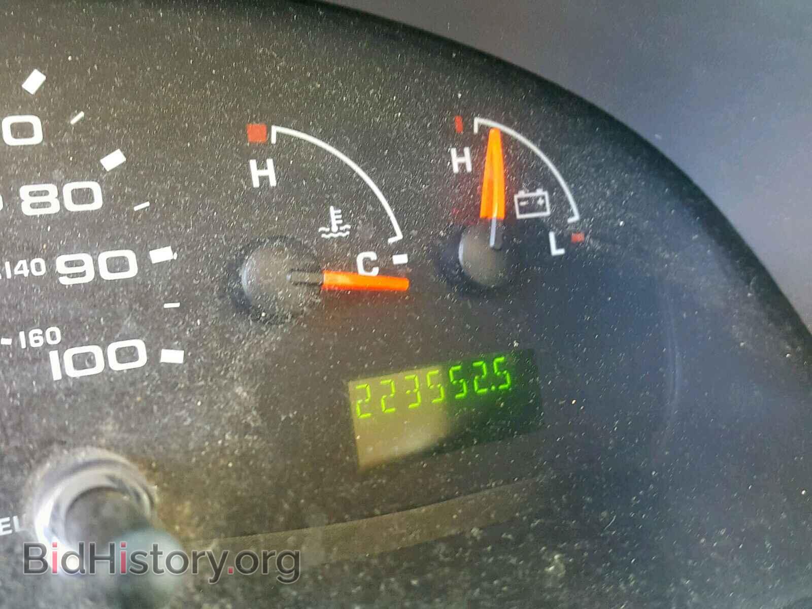 2004 FORD ECONOLINE - VIN: 1FBSS31L24HB02750 - Photo 8