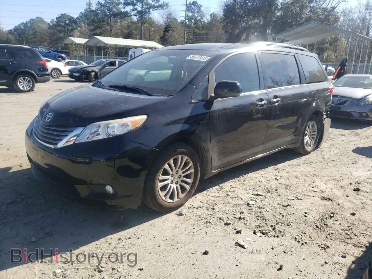 Photo 5TDYK3DC7FS615542 - TOYOTA SIENNA 2015