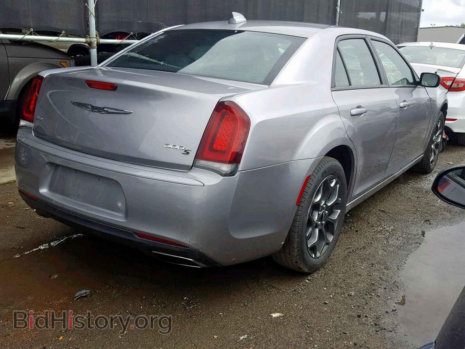 2018 CHRYSLER 300 - VIN: 2C3CCAGG2JH267302 - Фото 4