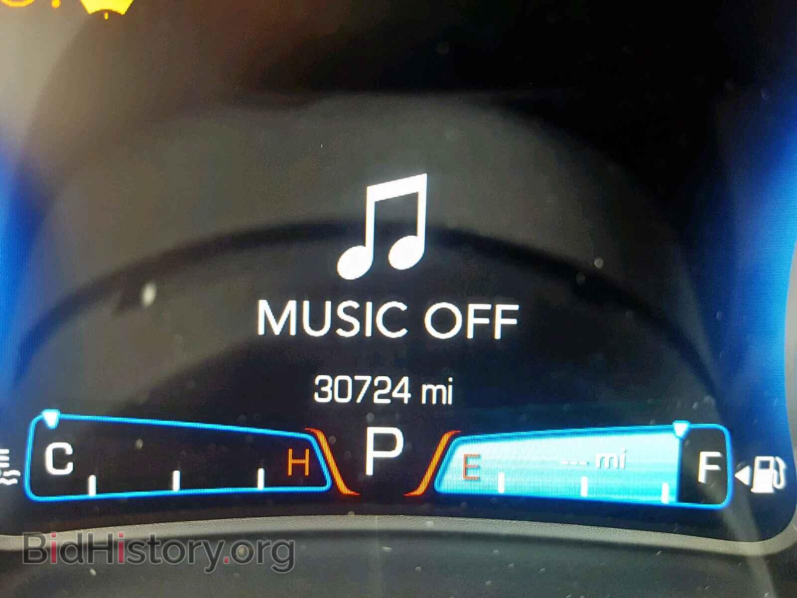 2018 CHRYSLER 300 - VIN: 2C3CCAGG2JH267302 - Фото 8