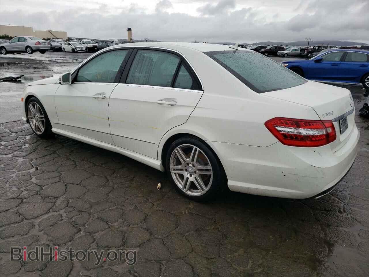 2010 MERCEDES-BENZ E-CLASS - VIN: WDDHF5GB8AA094720 - Фото 2