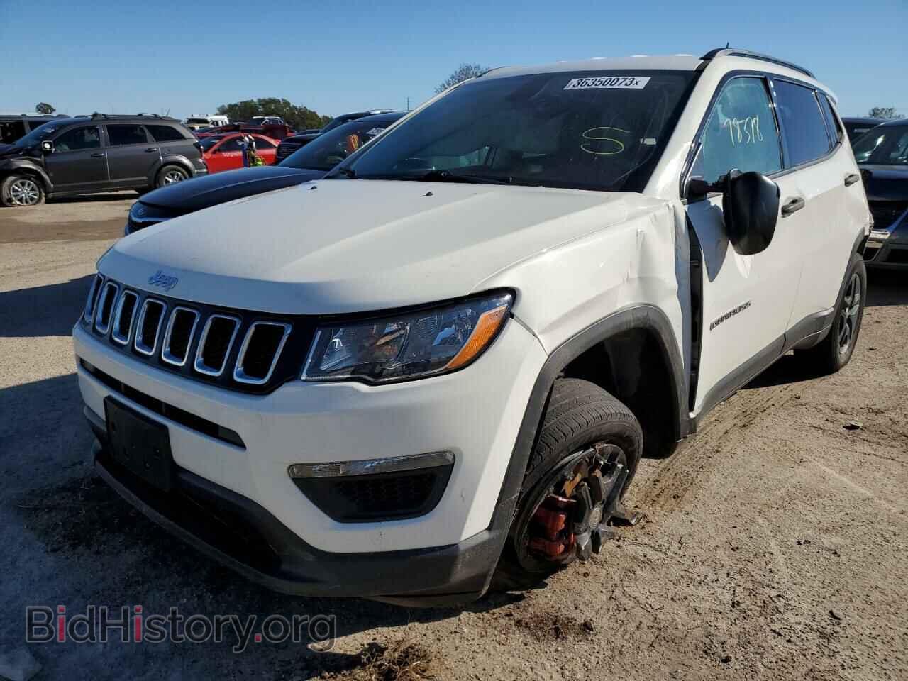 Фотография 3C4NJDAB7JT200159 - JEEP COMPASS 2018