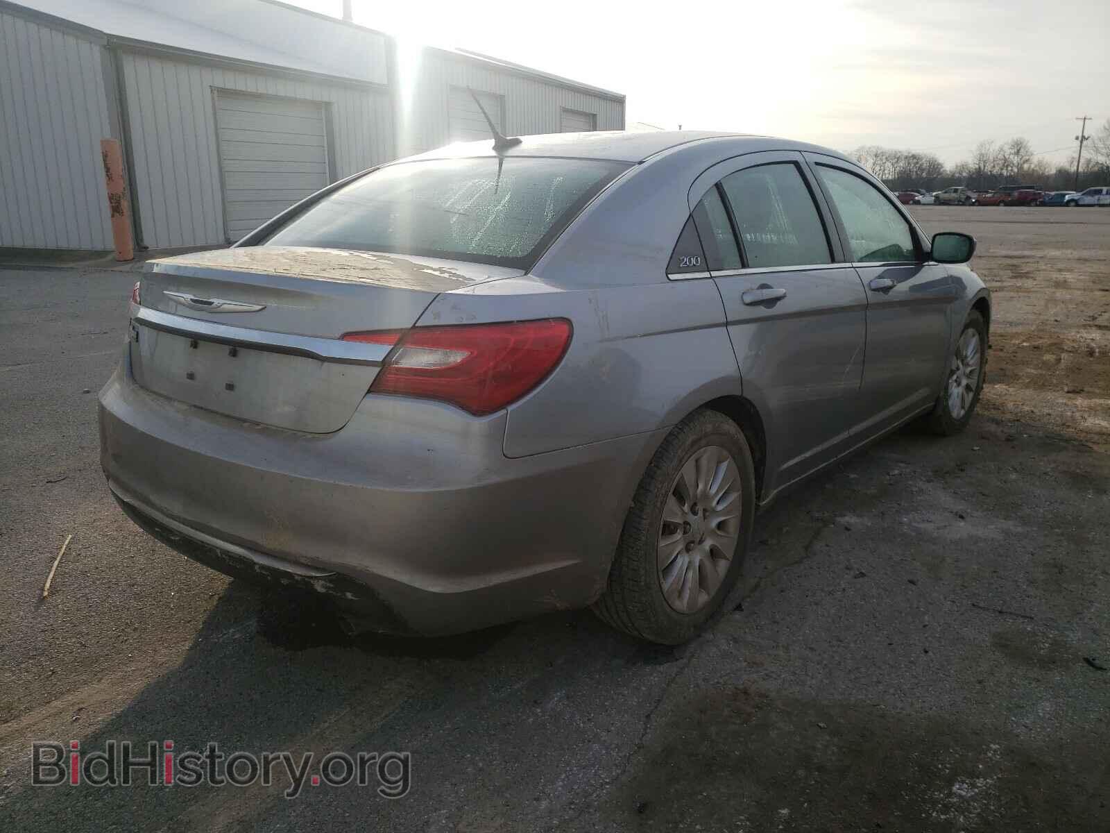 2013 CHRYSLER 200 - VIN: 1C3CCBAB1DN722977 - Photo 4