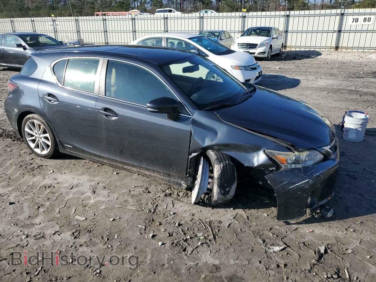 2011 LEXUS CT 200 - VIN: JTHKD5BH4B2033358 - Photo 4