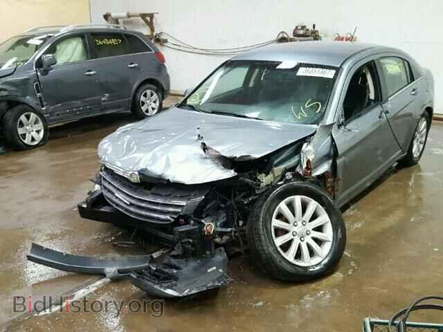 2010 CHRYSLER SEBRING - VIN: 1C3CC5FB2AN111281 - Фото 2