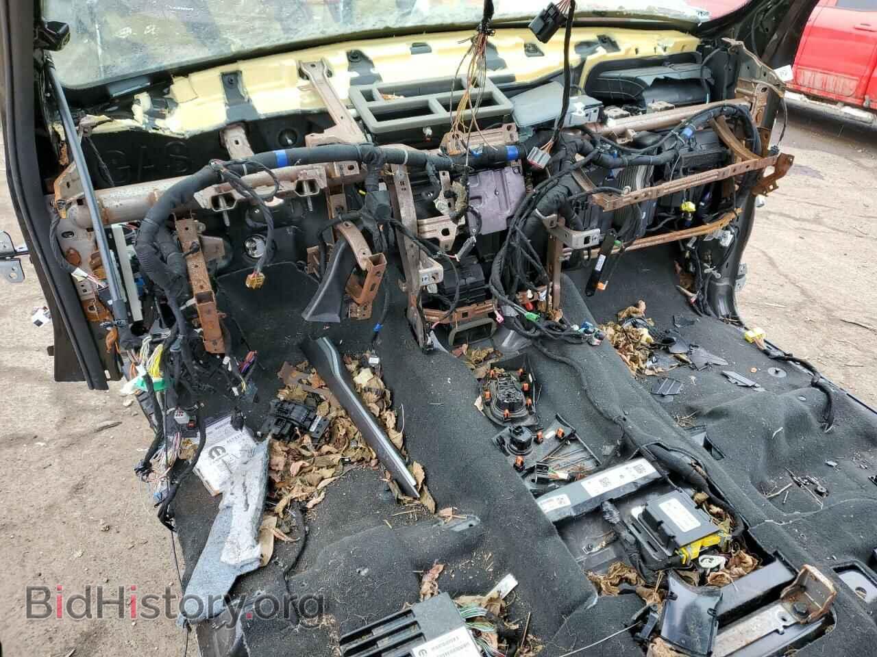 2022 RAM 1500 - VIN: 1C6SRFFT9NN350022 - Фото 8