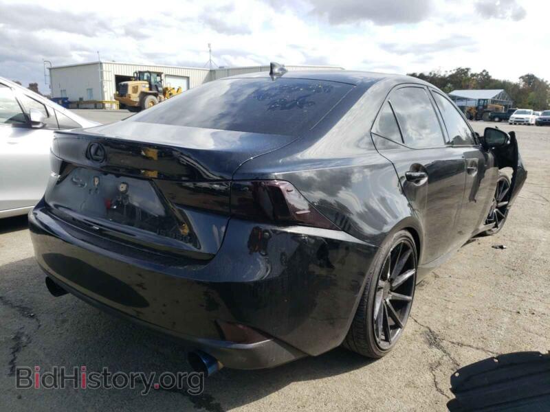 2014 Lexus IS (VIN JTHBE1D20E5007938) — фото 4 из 10