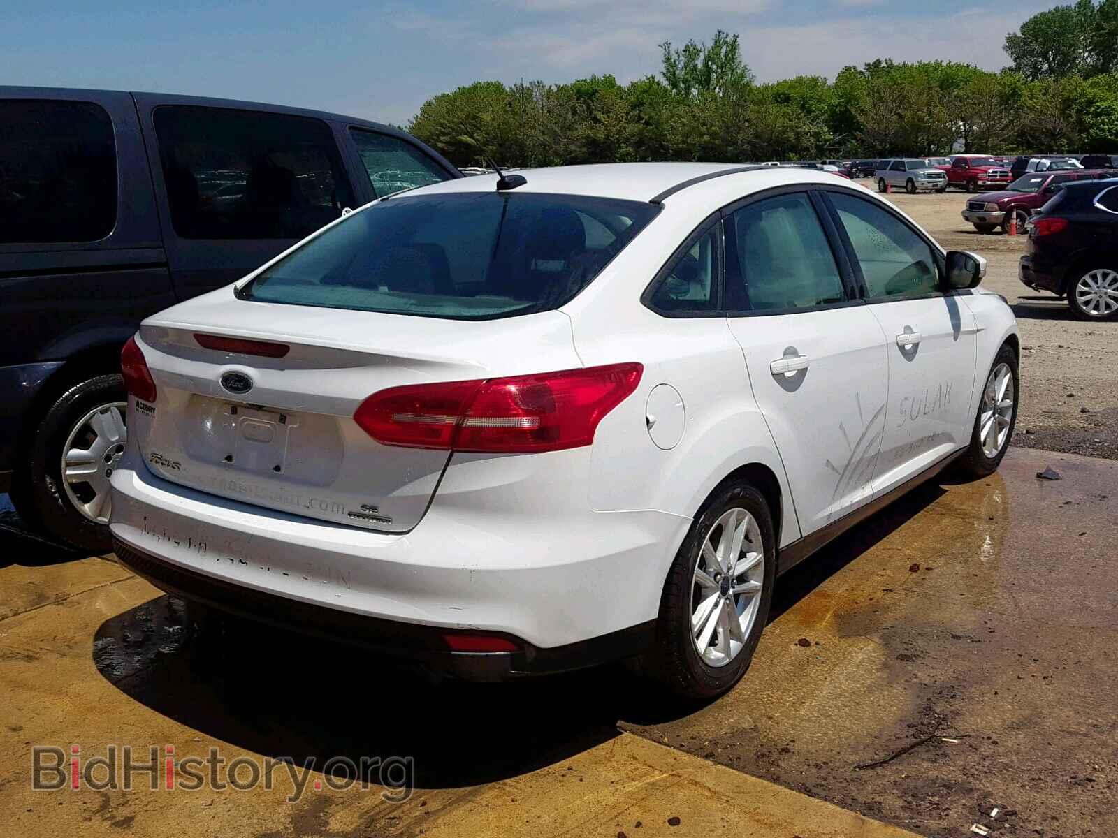 2015 FORD FOCUS SE - VIN: 1FADP3F21FL382883 - Фото 4
