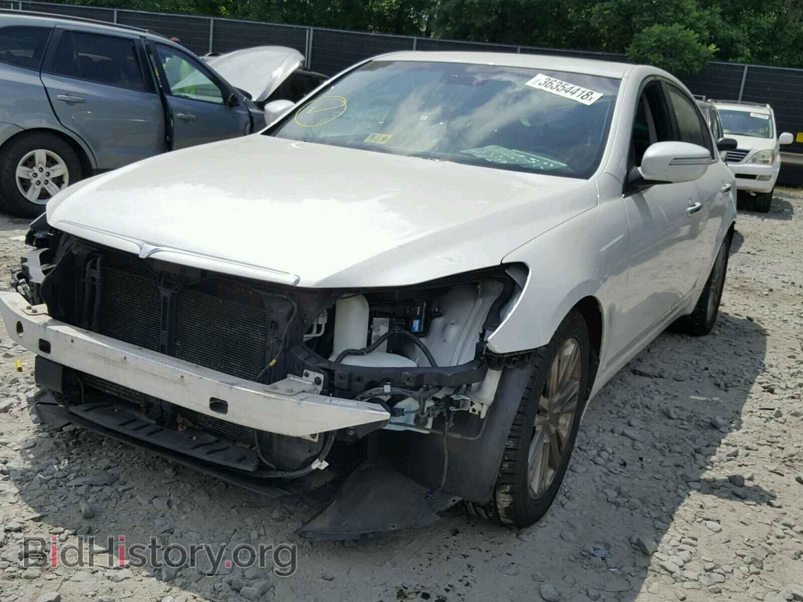 2011 HYUNDAI GENESIS - VIN: KMHGC4DF9BU120575 - Фото 2