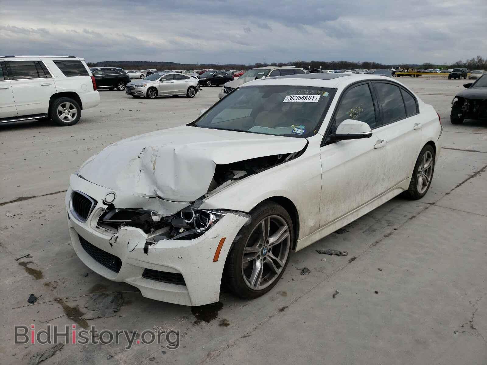 2014 BMW 3 SERIES - VIN: WBA3A5G55ENP29885 - Фото 2