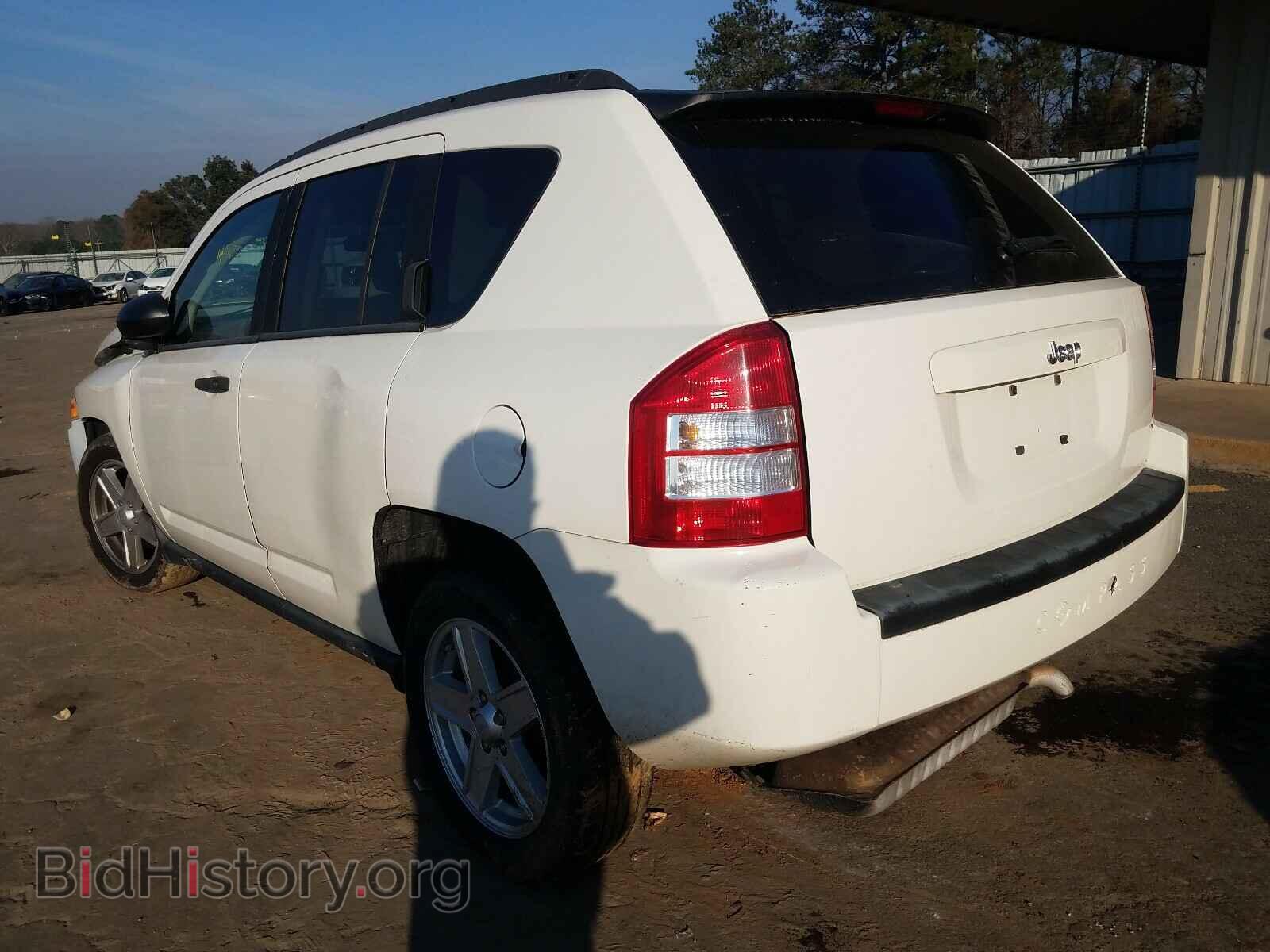 2008 JEEP COMPASS - VIN: 1J8FT47WX8D752885 - Фото 3