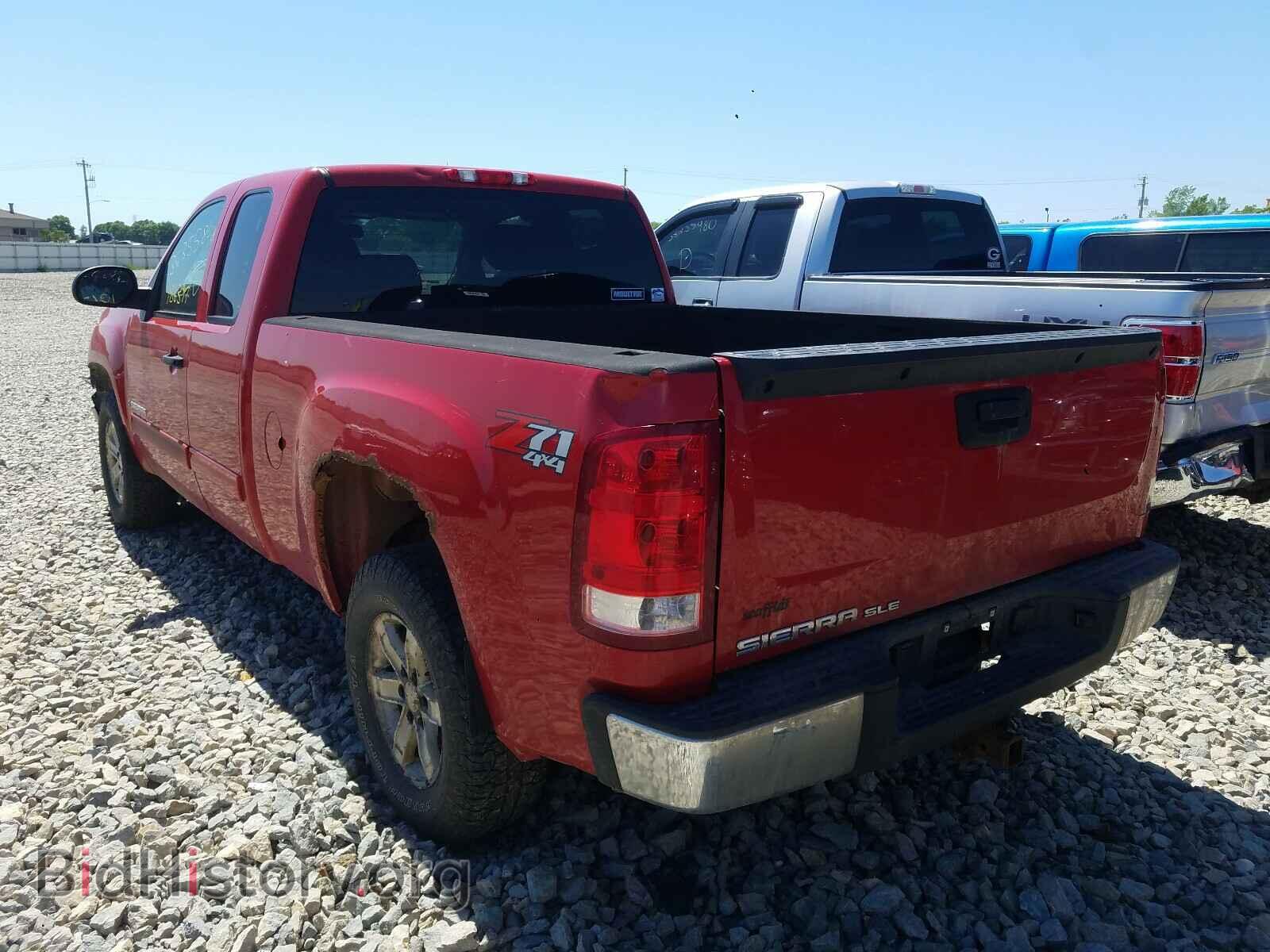 2007 GMC SIERRA - VIN: 2GTEK19J771660617 - Фото 3