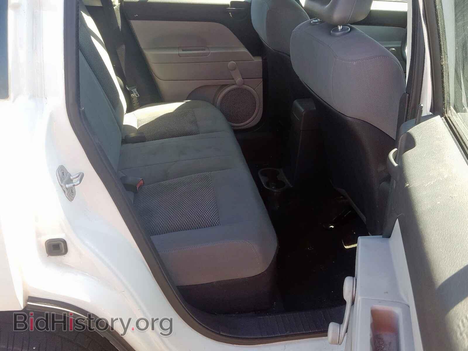 2007 JEEP COMPASS - VIN: 1J8FT47067D359623 - Фото 6