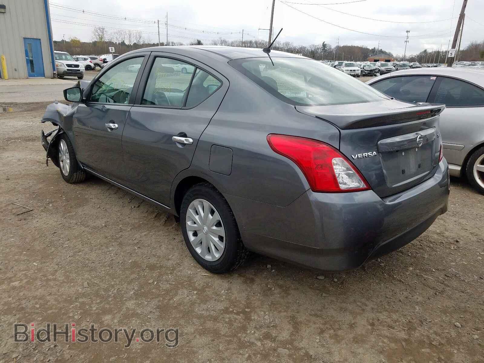 2018 NISSAN VERSA - VIN: 3N1CN7AP2JL881729 - Фото 3