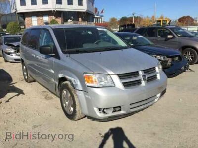 2009 Dodge CARAVAN Grand Cara, серебристый — VIN 1D8HN44E39B512064, Copart