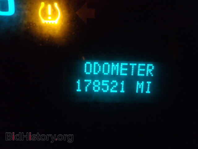 2007 CHEVROLET SILVERADO - VIN: 2GCEK133071630143 - Фото 8