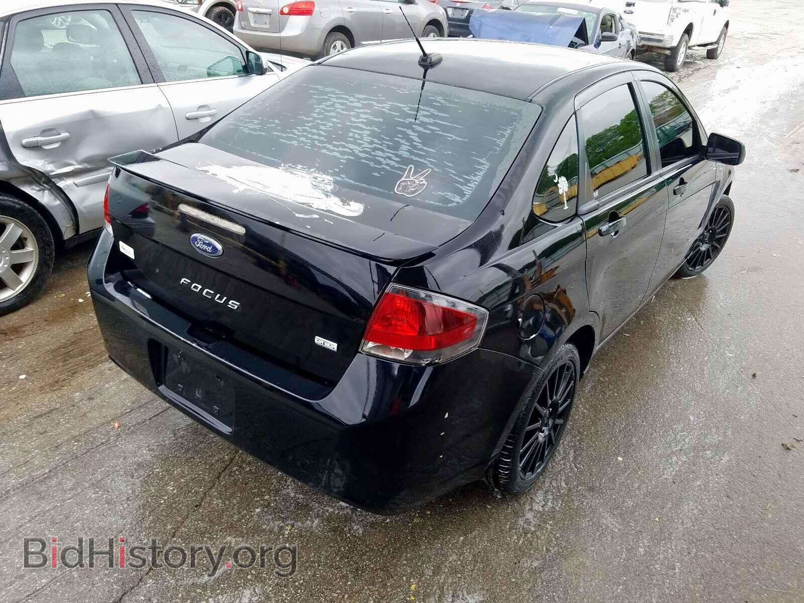 2010 FORD FOCUS - VIN: 1FAHP3GNXAW226987 - Photo 4