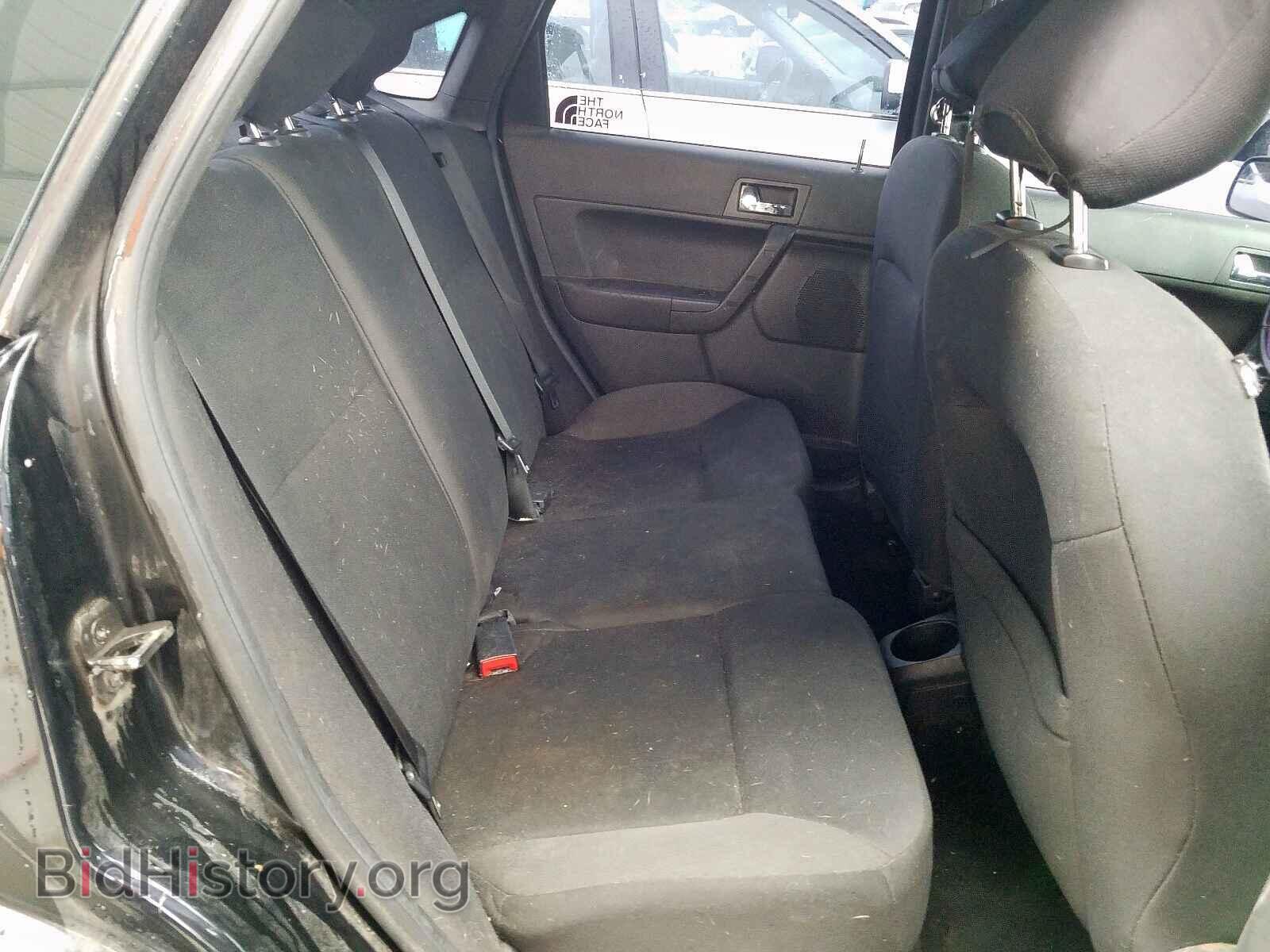 2010 FORD FOCUS - VIN: 1FAHP3GNXAW226987 - Photo 6