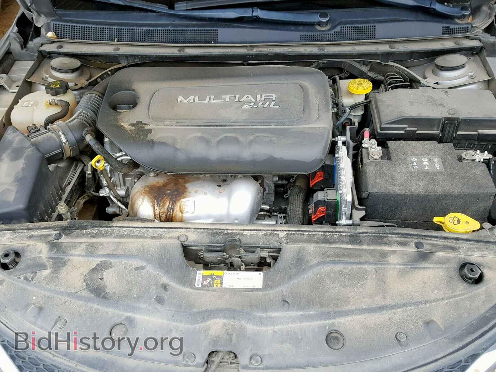 2016 CHRYSLER 200 - VIN: 1C3CCCAB8GN126419 - Фото 7