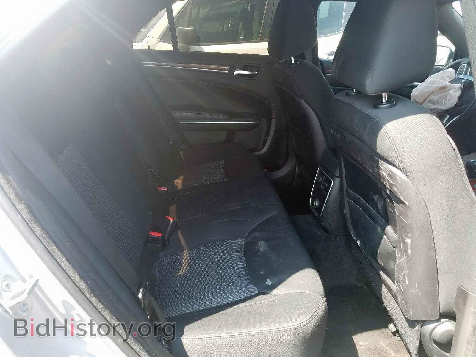 2012 CHRYSLER 300 - VIN: 2C3CCAAGXCH206260 - Фото 6