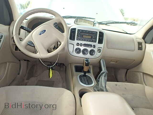 2005 FORD ESCAPE - VIN: 1FMYU03185KC82231 - Фото 9