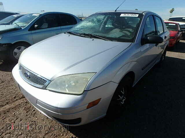 2005 FORD FOCUS - VIN: 1FAFP34N35W112590 - Фото 2