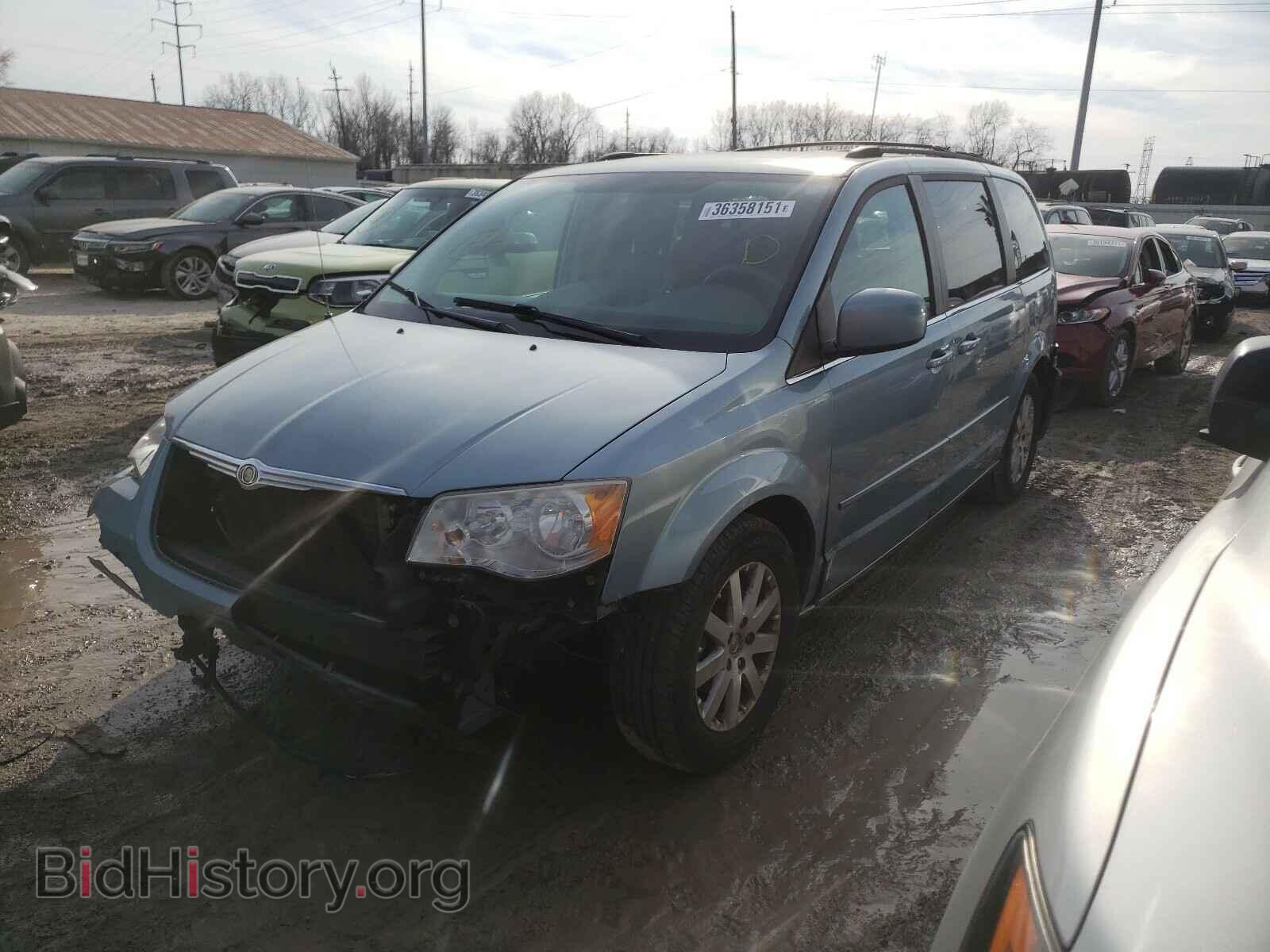 2008 CHRYSLER MINIVAN - VIN: 2A8HR54P88R731248 - Фото 2