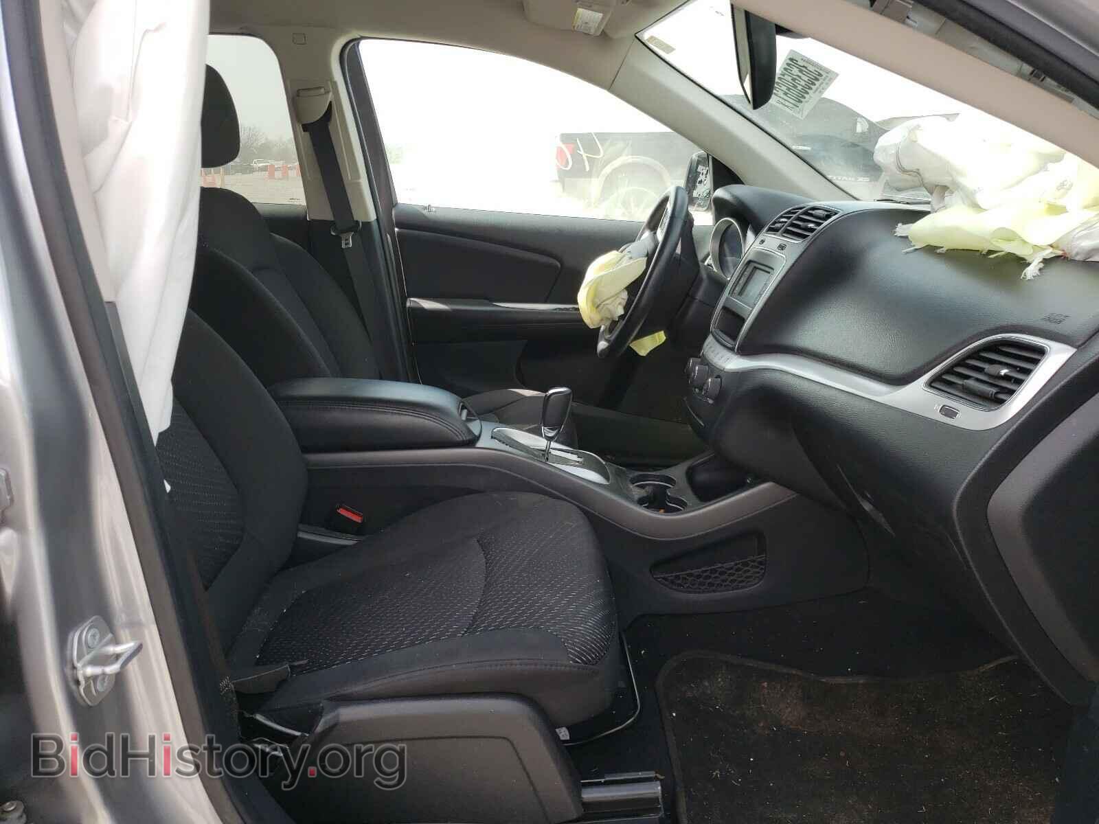 2018 DODGE JOURNEY - VIN: 3C4PDCAB2JT526610 - Фото 5