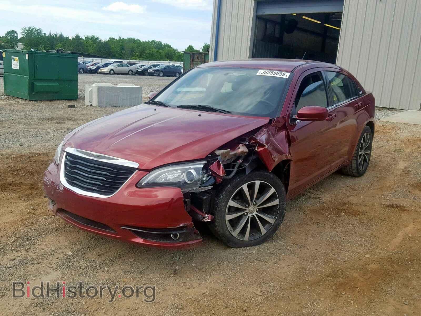 2013 CHRYSLER 200 - VIN: 1C3CCBCG7DN592826 - Фото 2