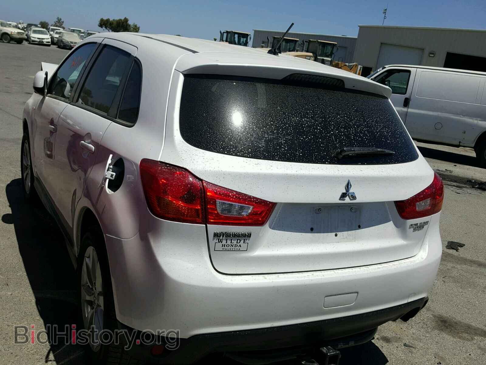 2014 MITSUBISHI OUTLANDER - VIN: 4A4AR3AUXEE005111 - Фото 3