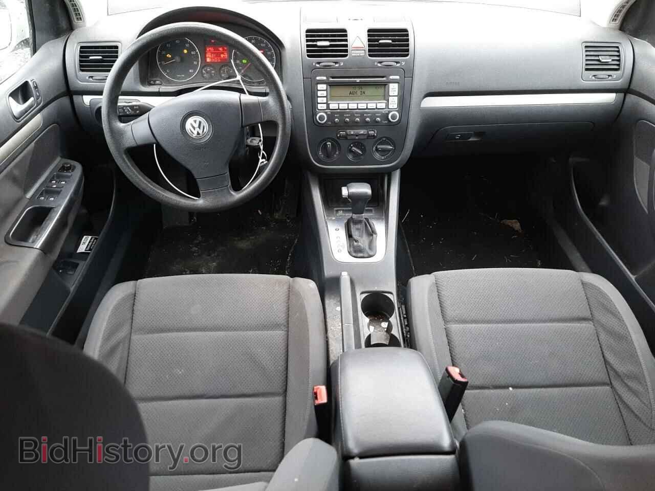 2008 VOLKSWAGEN RABBIT - VIN: WVWDA71K28W085830 - Photo 8