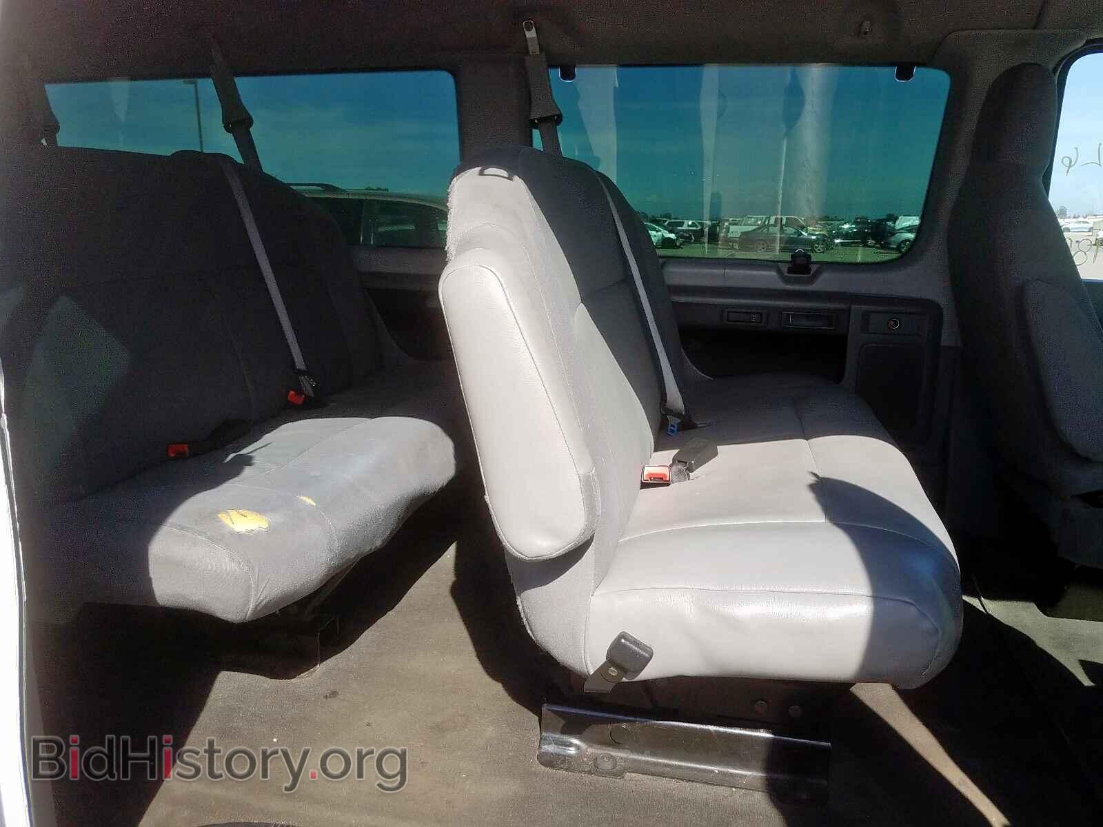 2010 FORD ECONOLINE - VIN: 1FBSS3BL0ADA82841 - Photo 6