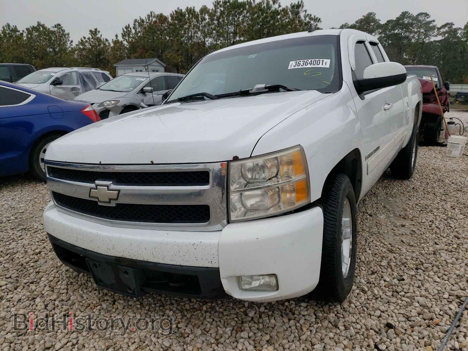 2007 CHEVROLET SILVERADO - VIN: 2GCEK19J771587314 - Фото 2