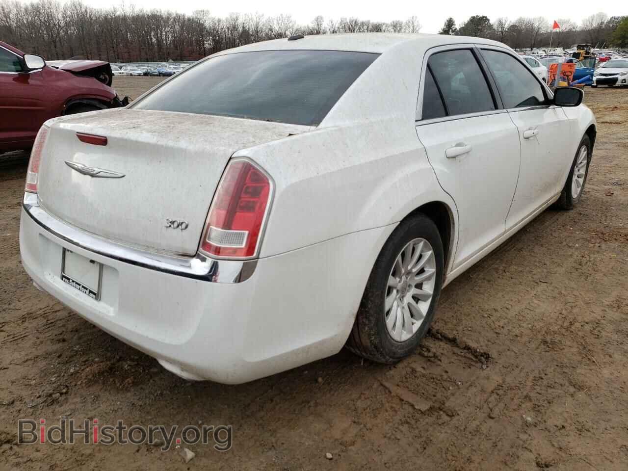2012 CHRYSLER 300 - VIN: 2C3CCAAG0CH173317 - Фото 4