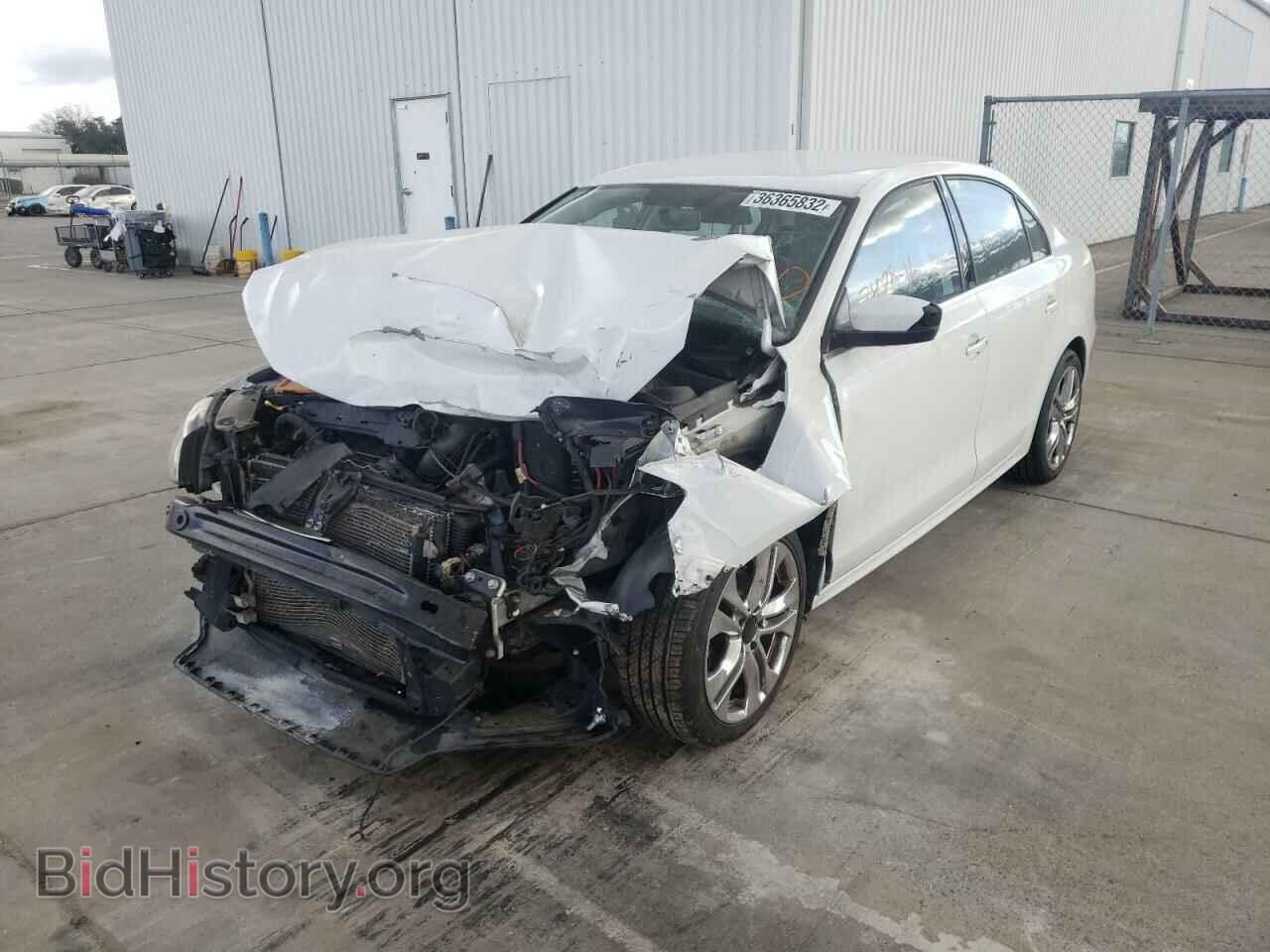 2017 VOLKSWAGEN JETTA - VIN: 3VW2B7AJ2HM217588 - Фото 2