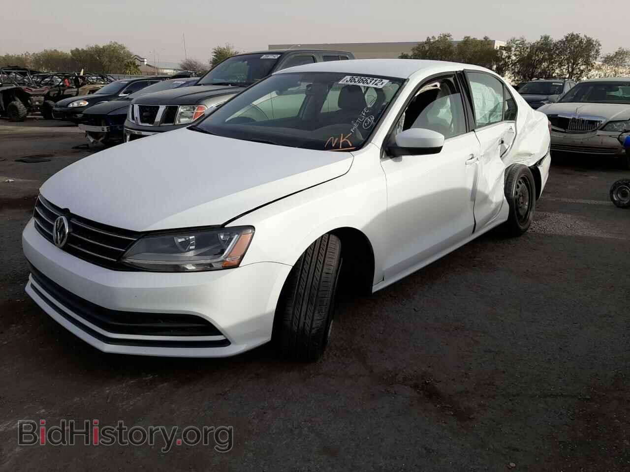 2017 VOLKSWAGEN JETTA - VIN: 3VW2B7AJ6HM399845 - Photo 2