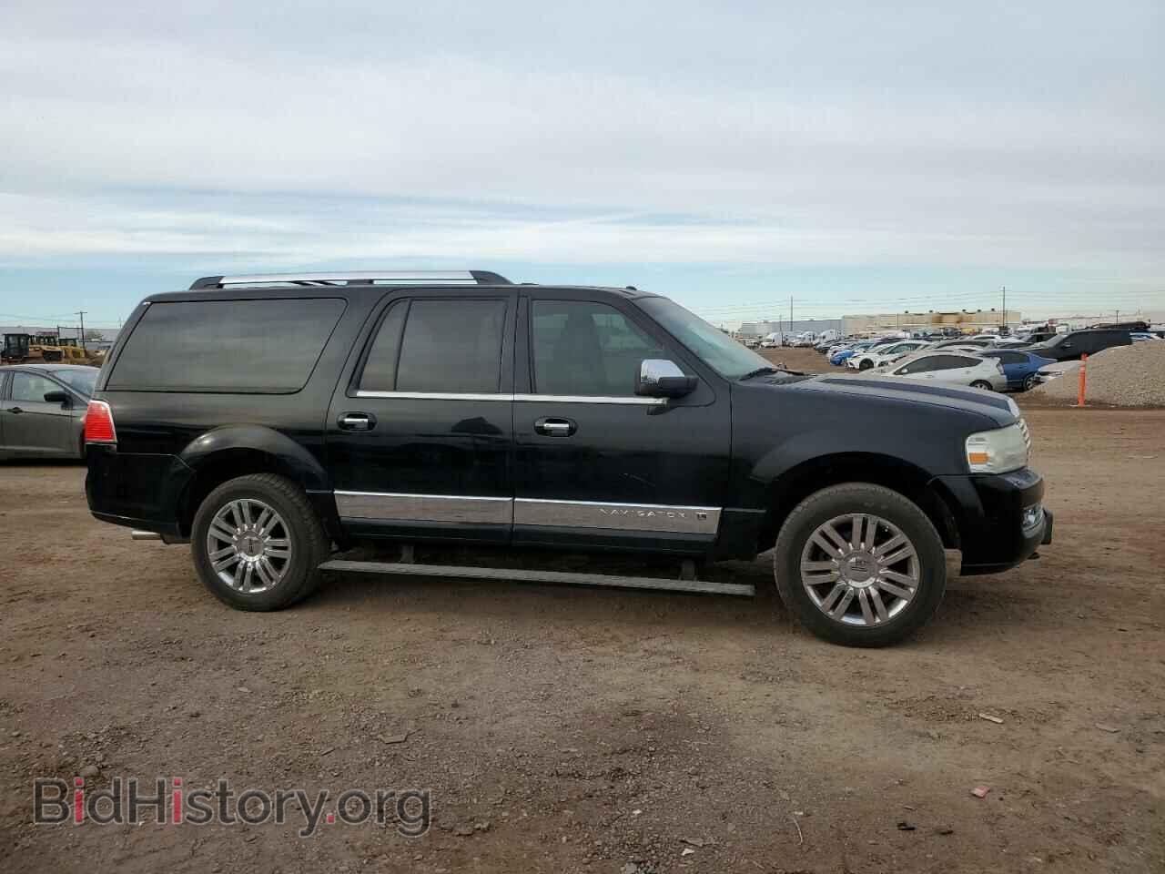 2007 LINCOLN NAVIGATOR - VIN: 5LMFL28537LJ10779 - Фото 4