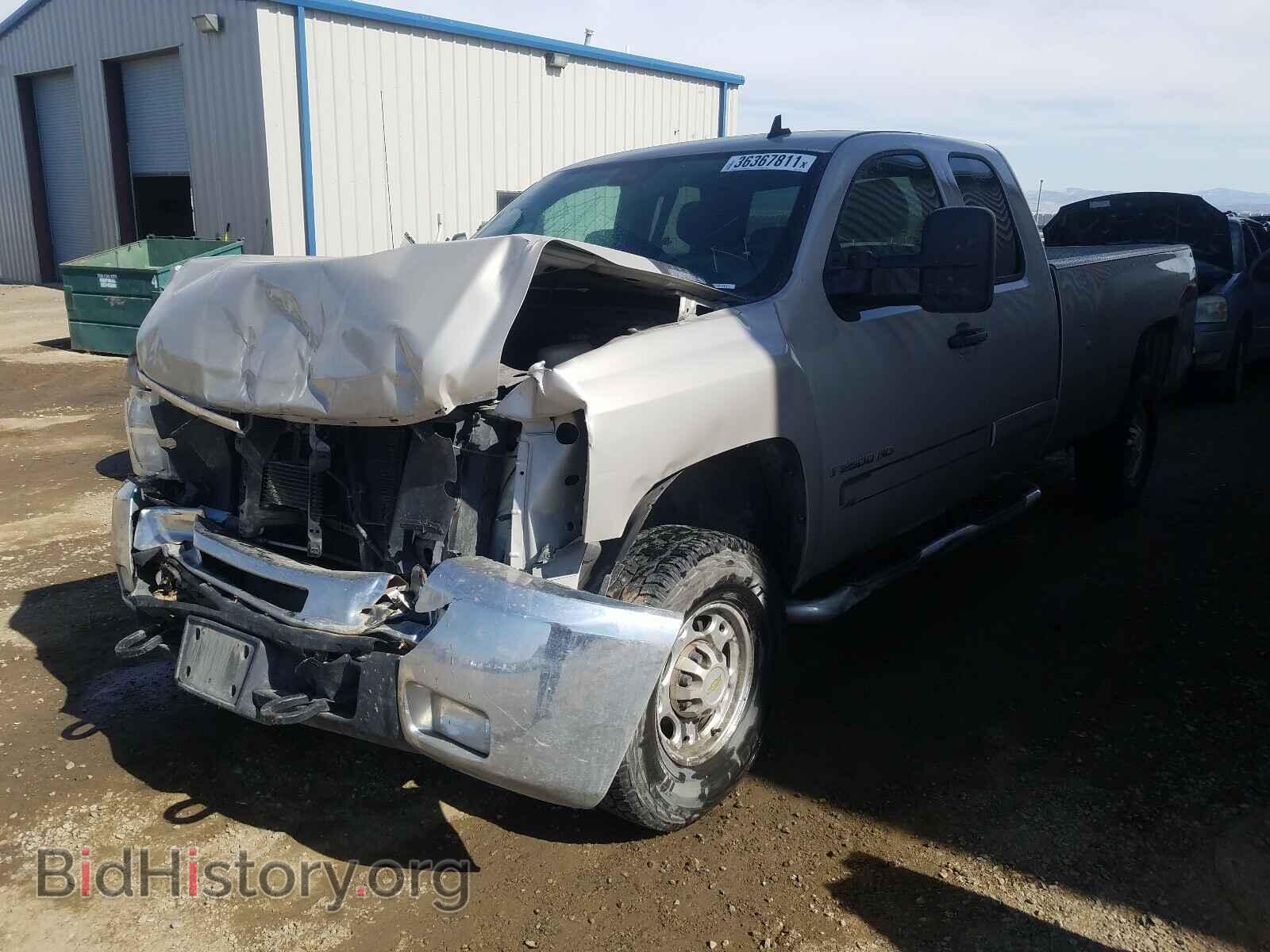 2008 CHEVROLET SILVERADO - VIN: 1GCHK29KX8E135949 - Фото 2