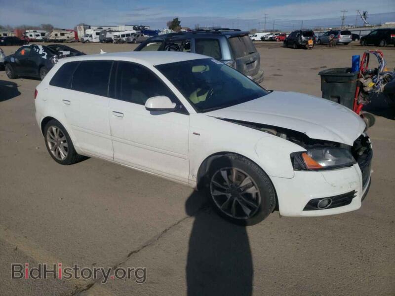 2012 Audi A3 (VIN WAUBJAFM8CA135082) — фото 4 из 13