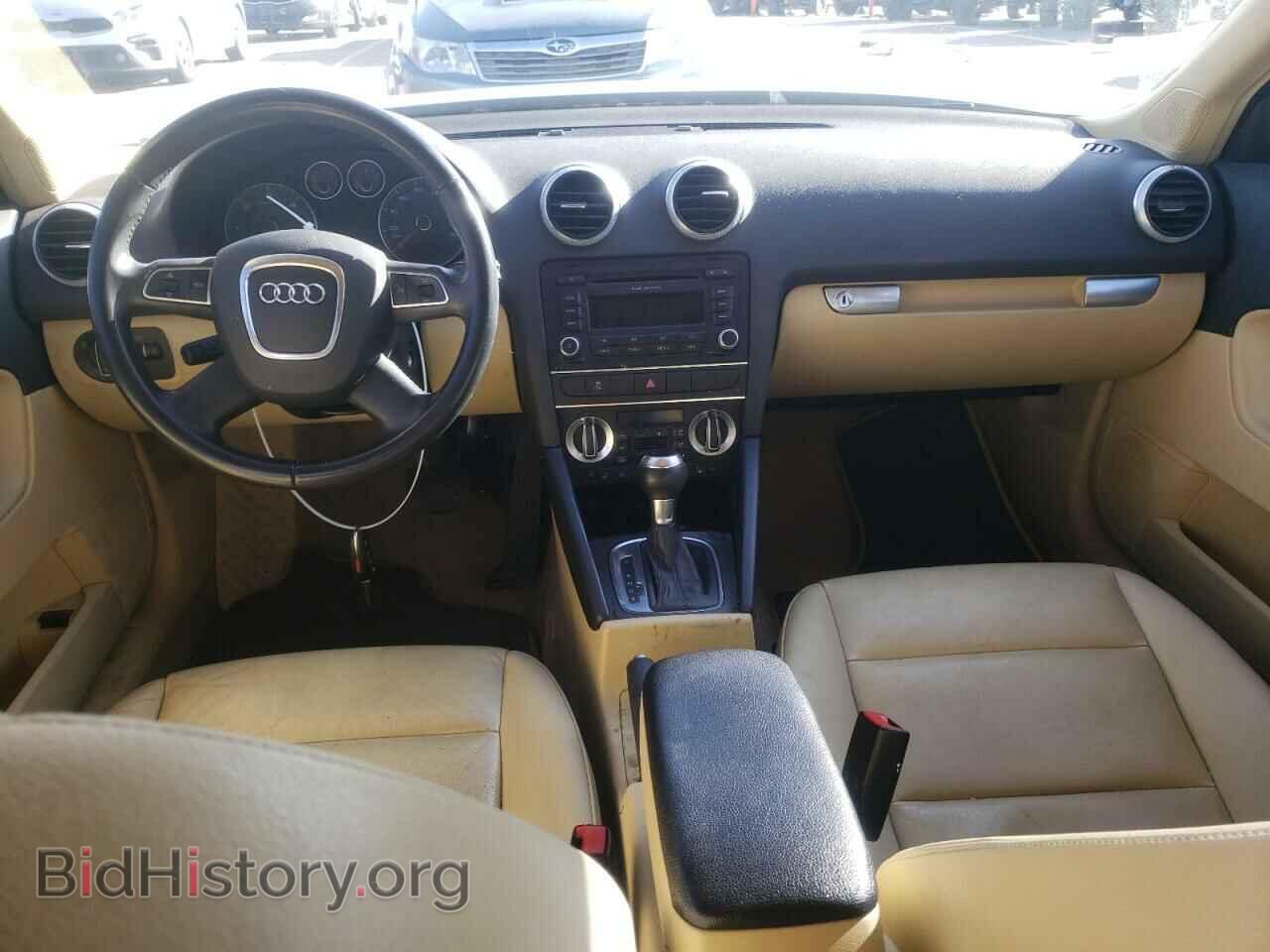2012 AUDI A3 - VIN: WAUBJAFM8CA135082 - Фото 8