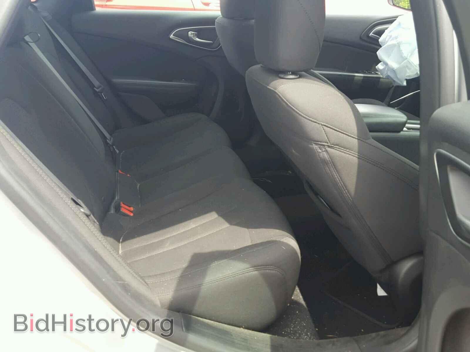 2015 CHRYSLER 200 - VIN: 1C3CCCAB5FN666809 - Photo 6