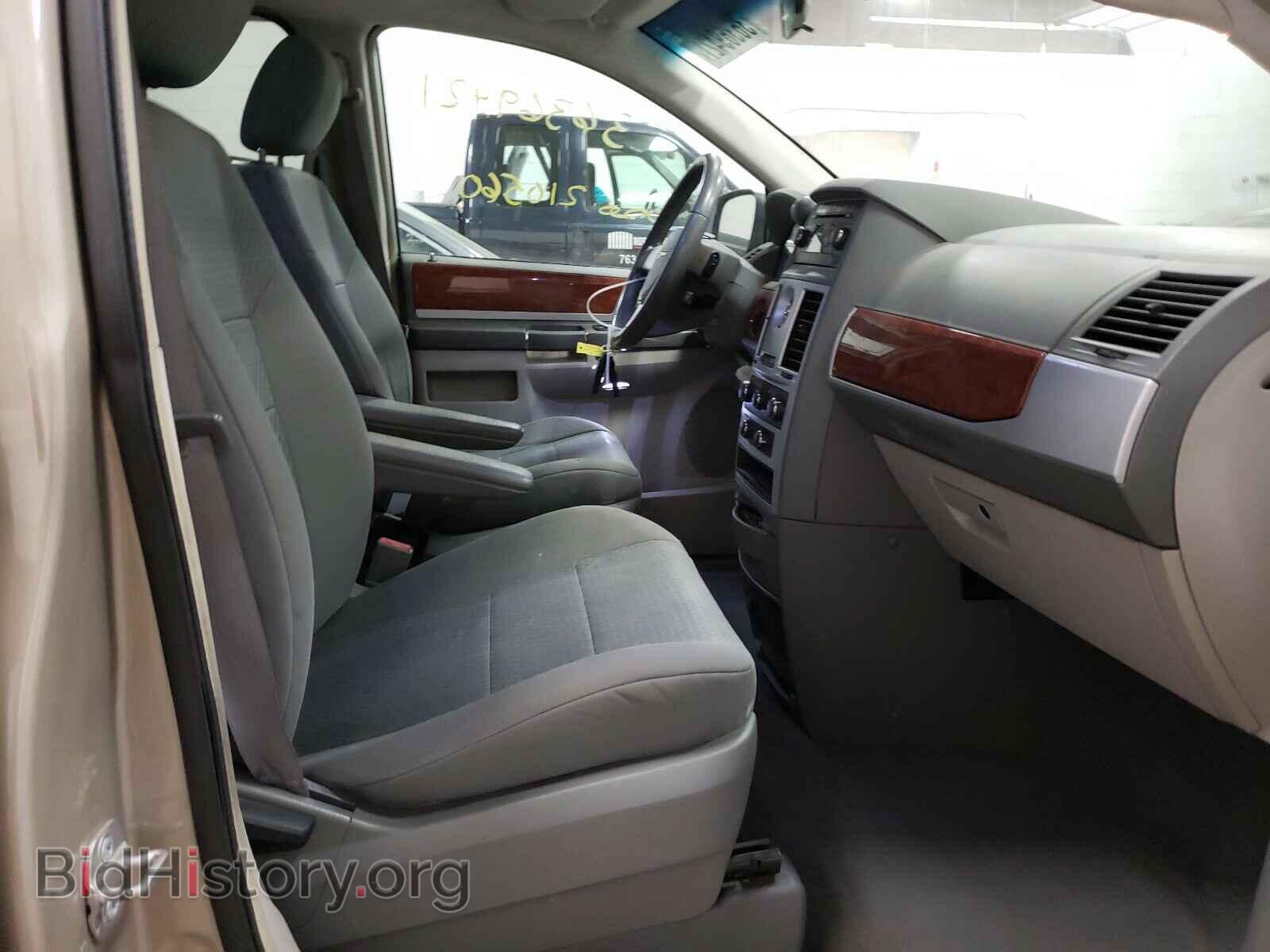 2009 CHRYSLER MINIVAN - VIN: 2A8HR54189R589710 - Фото 5