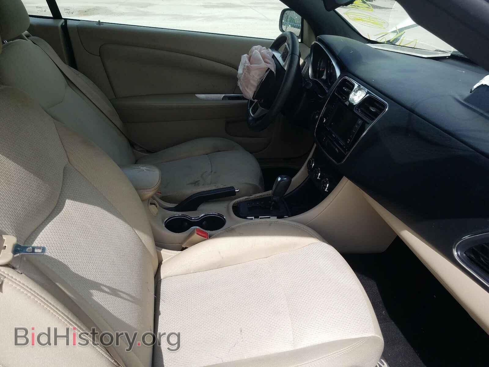2011 CHRYSLER 200 - VIN: 1C3BC2EGXBN581065 - Фото 5