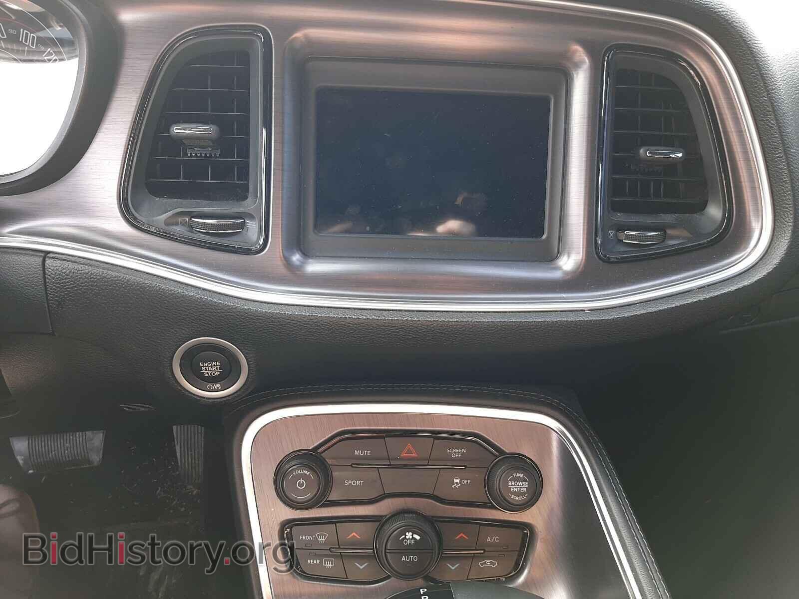 2018 DODGE CHALLENGER - VIN: 2C3CDZAG5JH310342 - Photo 9