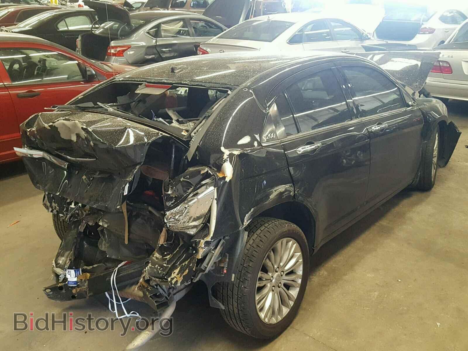 2011 CHRYSLER 200 - VIN: 1C3BC2FB3BN598289 - Фото 4