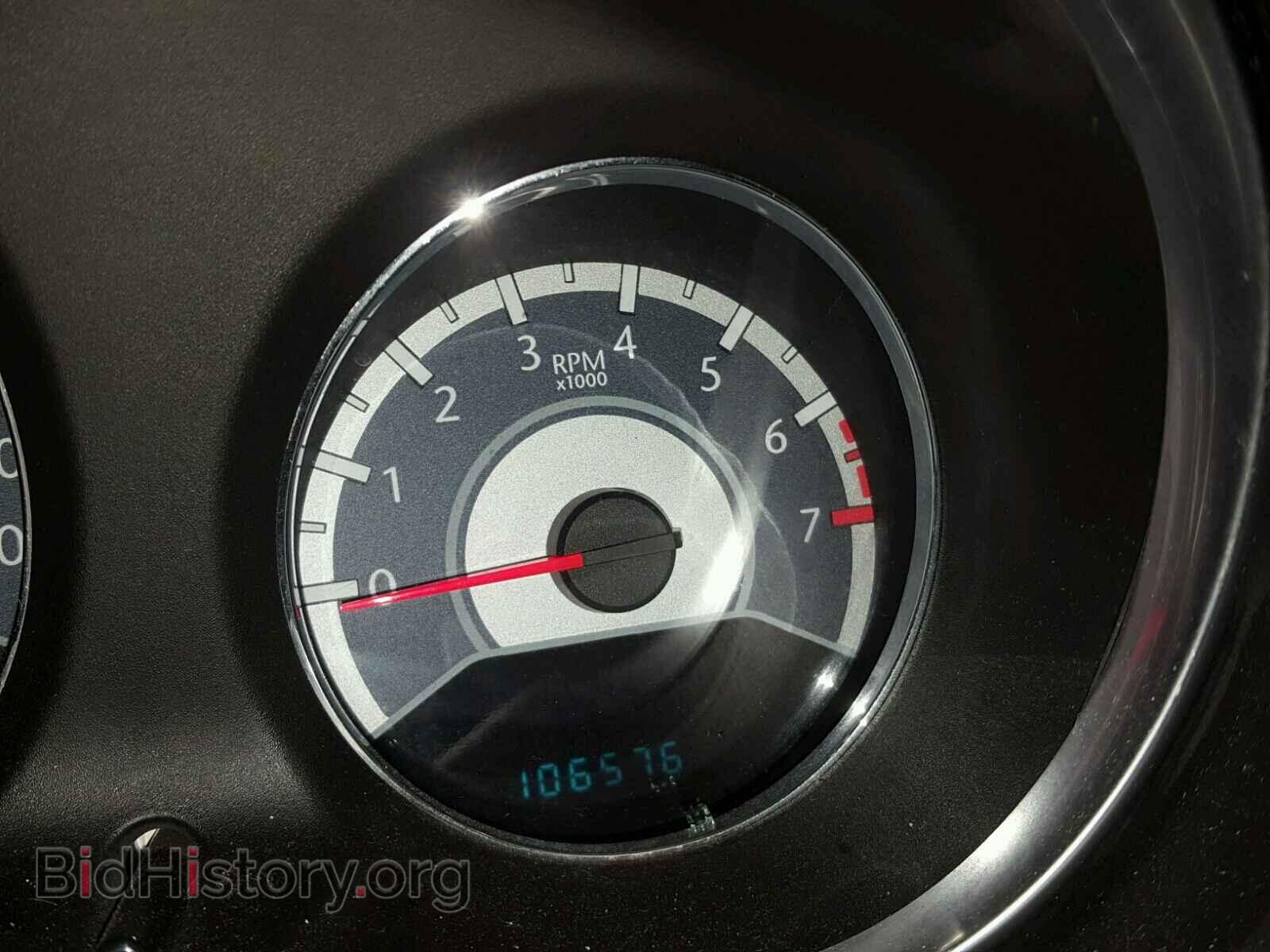 2011 CHRYSLER 200 - VIN: 1C3BC2FB3BN598289 - Фото 8
