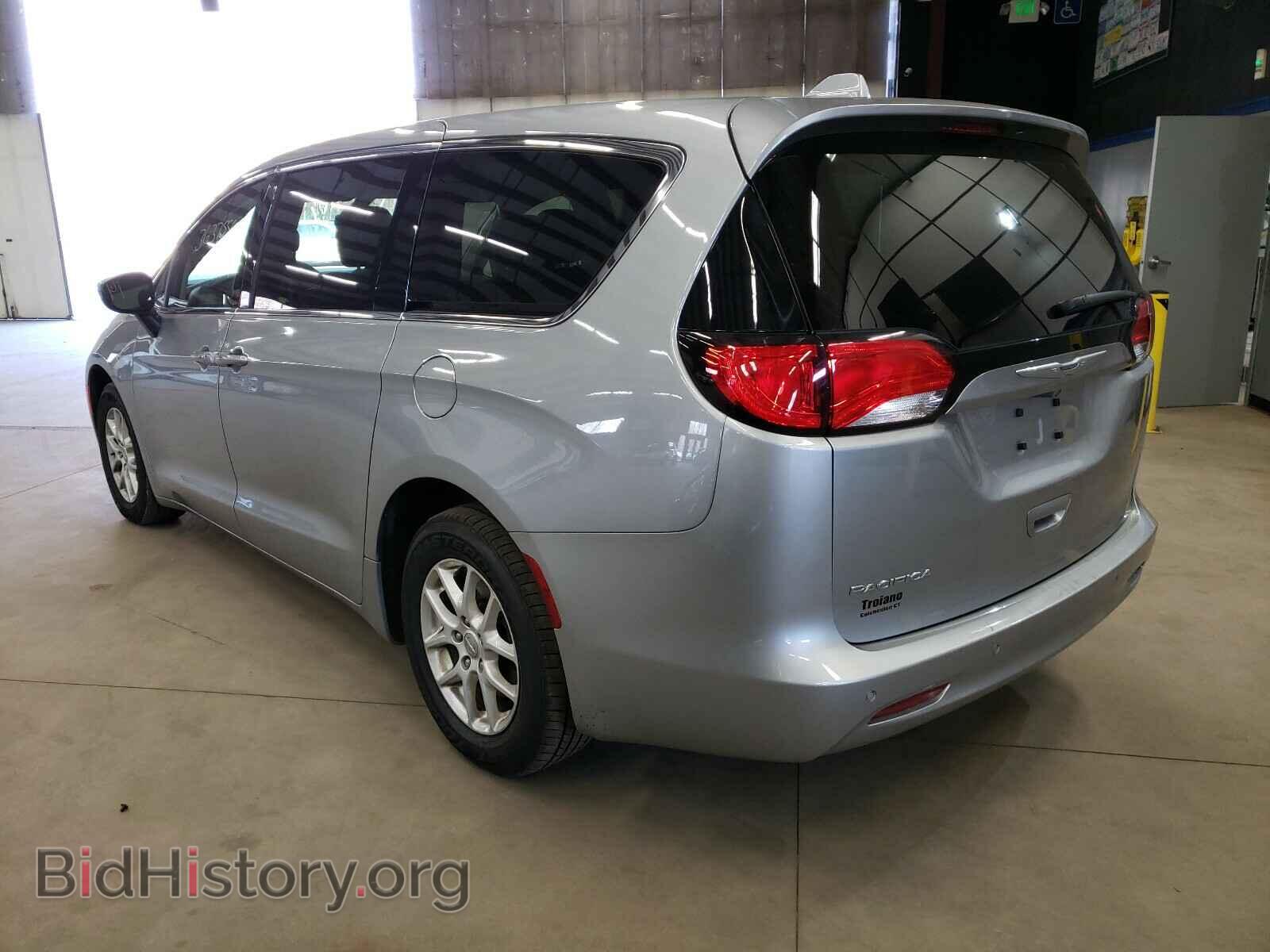 2018 CHRYSLER PACIFICA - VIN: 2C4RC1DG3JR148632 - Фото 3